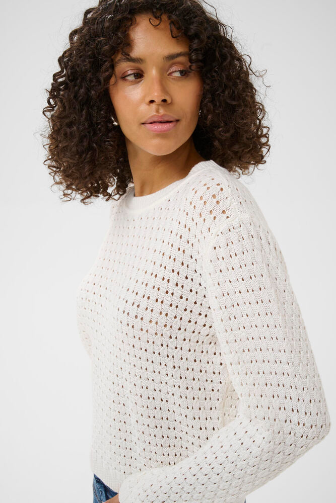 Knitted Pullover - White or Pink