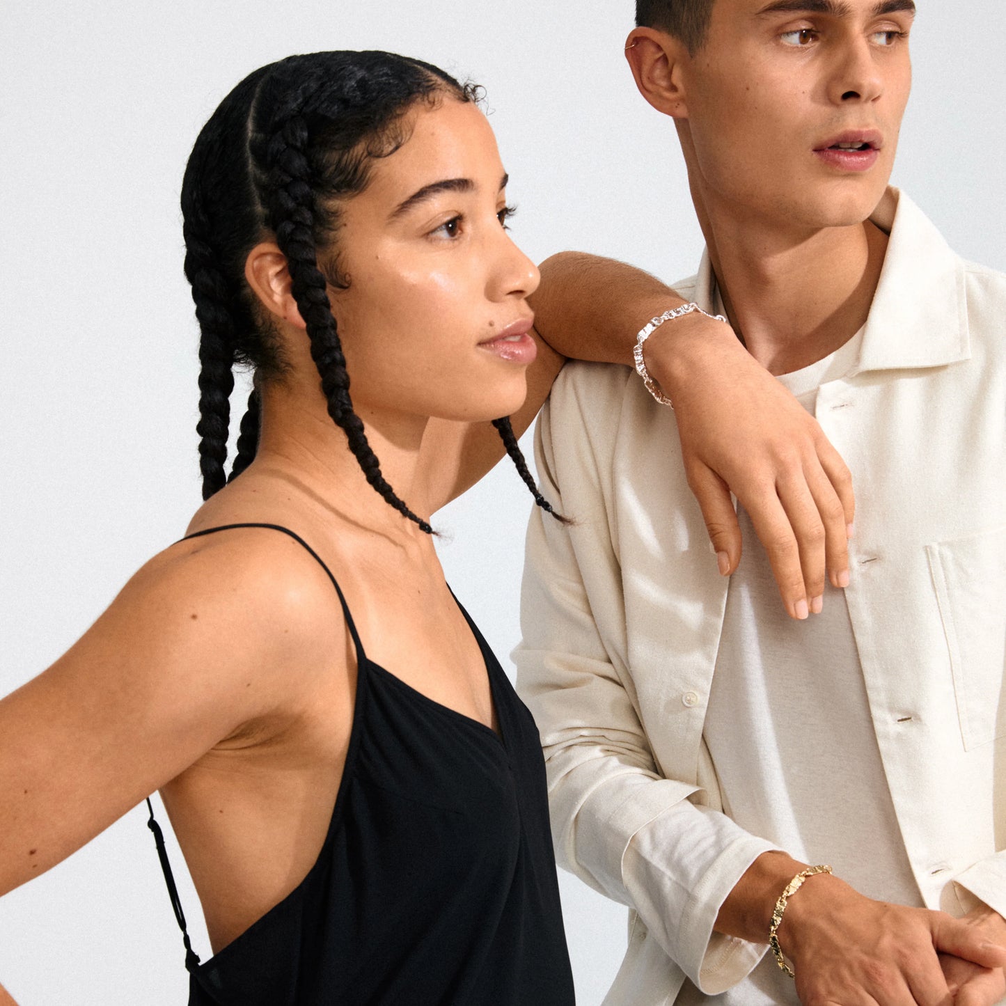 Rustic Link Bracelet With Light Catching Detail - Gold Or Sliver Plated