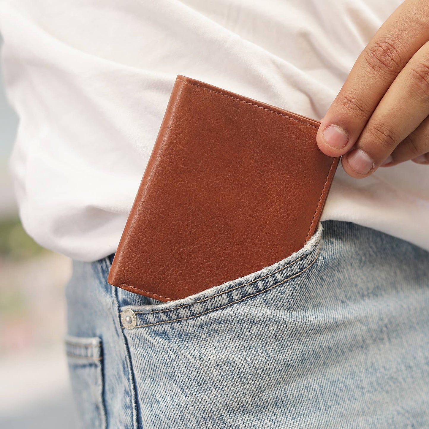 Men’s Leather Bifold Wallet - Black or Brown