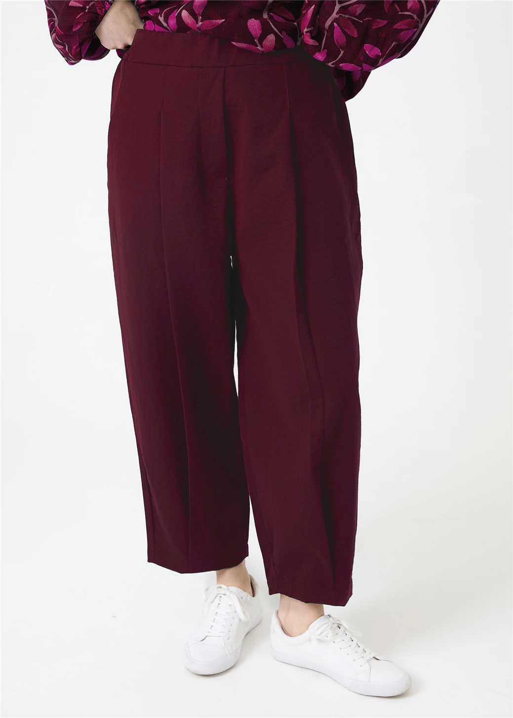 Twill Pleat Front Elastic Waist Trouser - Berry
