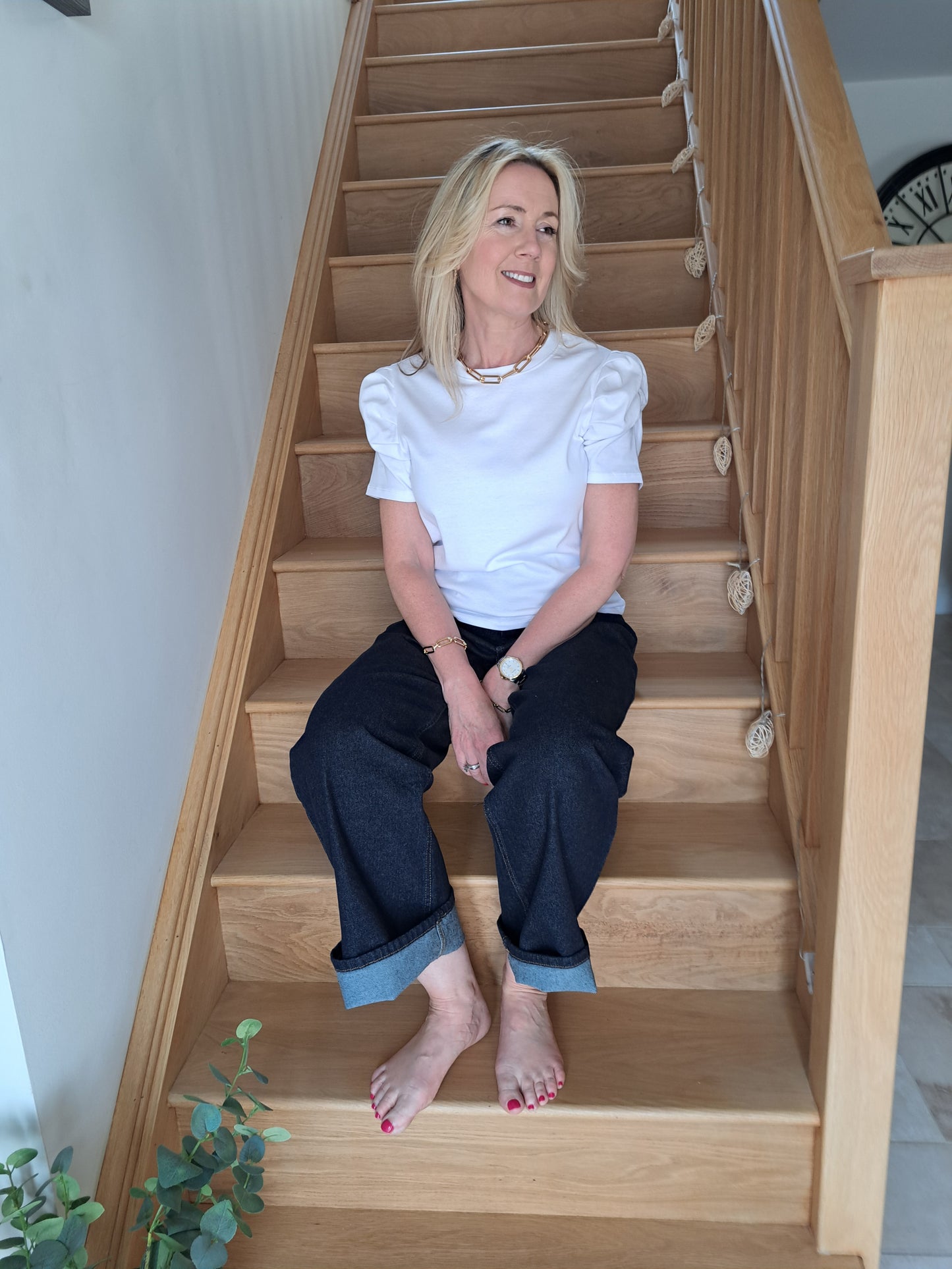 T-shirt Top With Ruched Sleeves - White