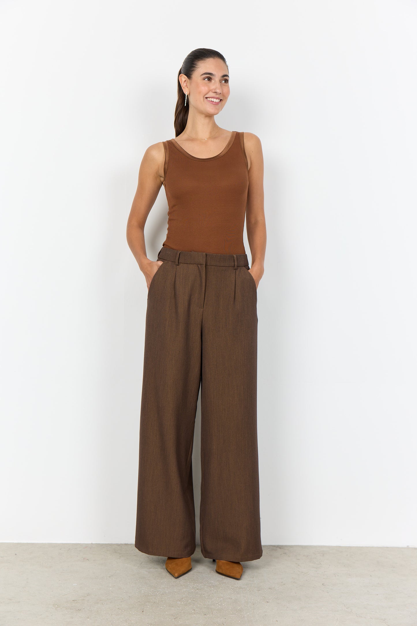 Satin Trim Ribbed Vest Top - Tan / Black / Navy