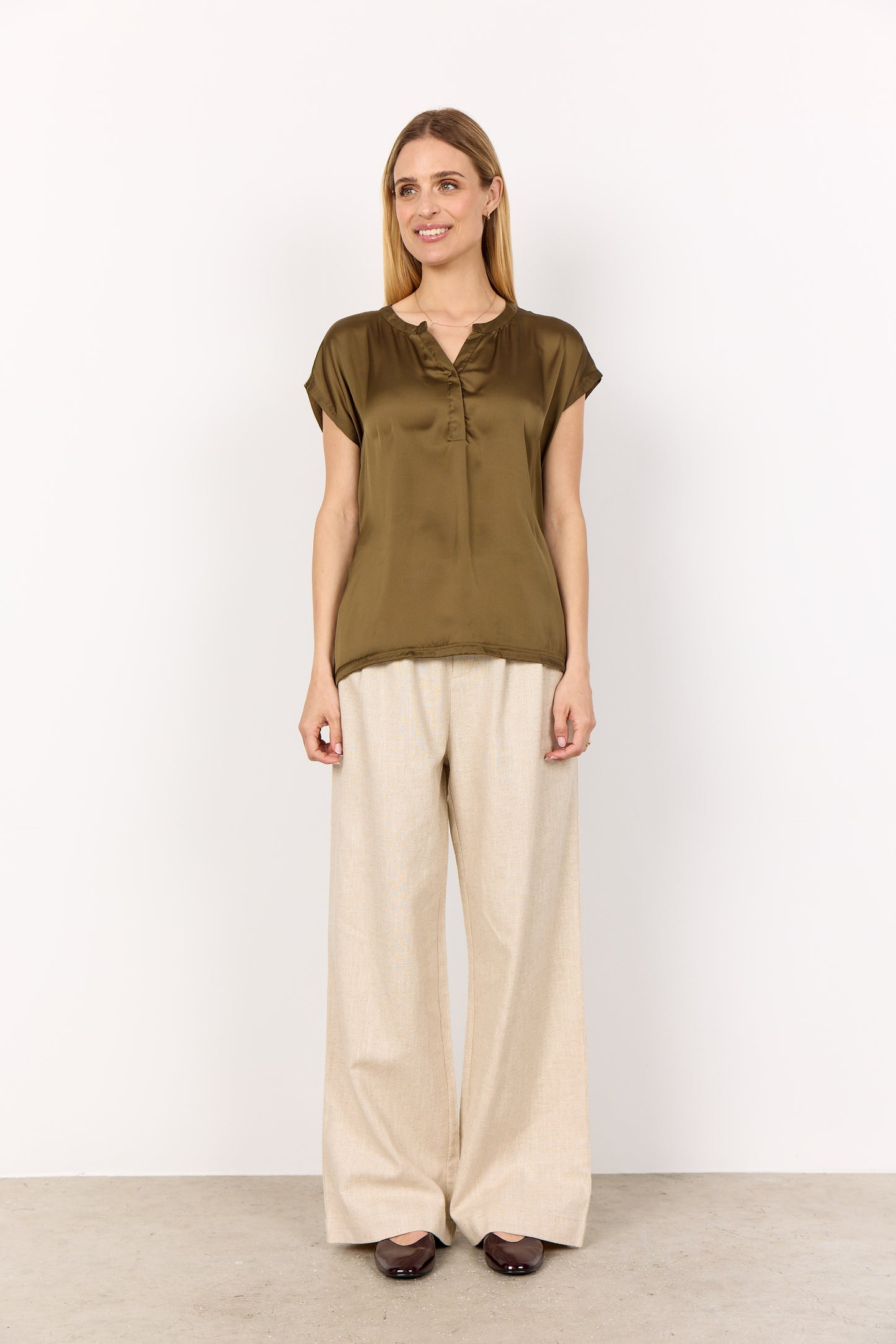 Short Sleeve Satin Top - Olive Green - V Neck
