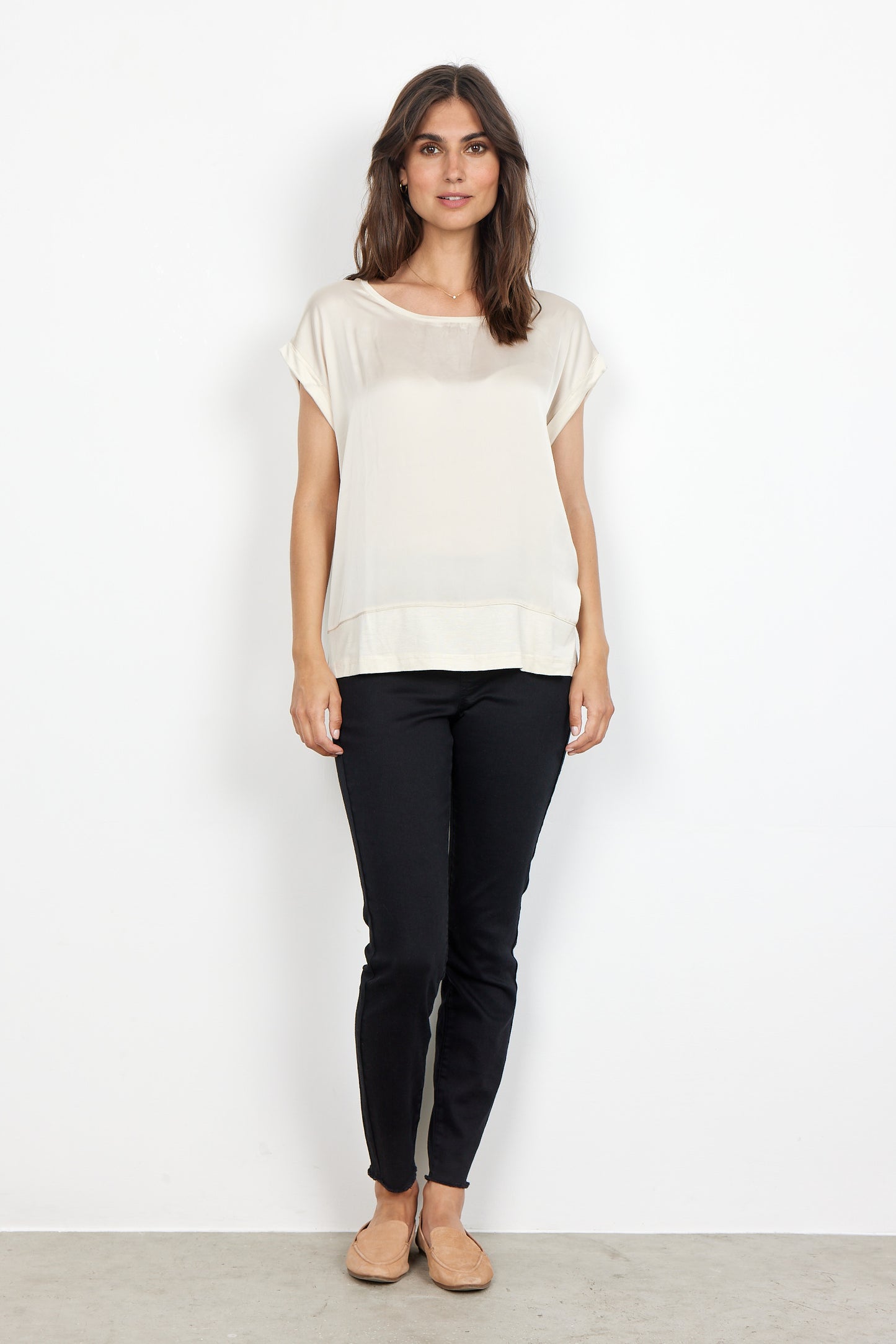 Short Sleeve Satin Top - Oyster - Round Neck