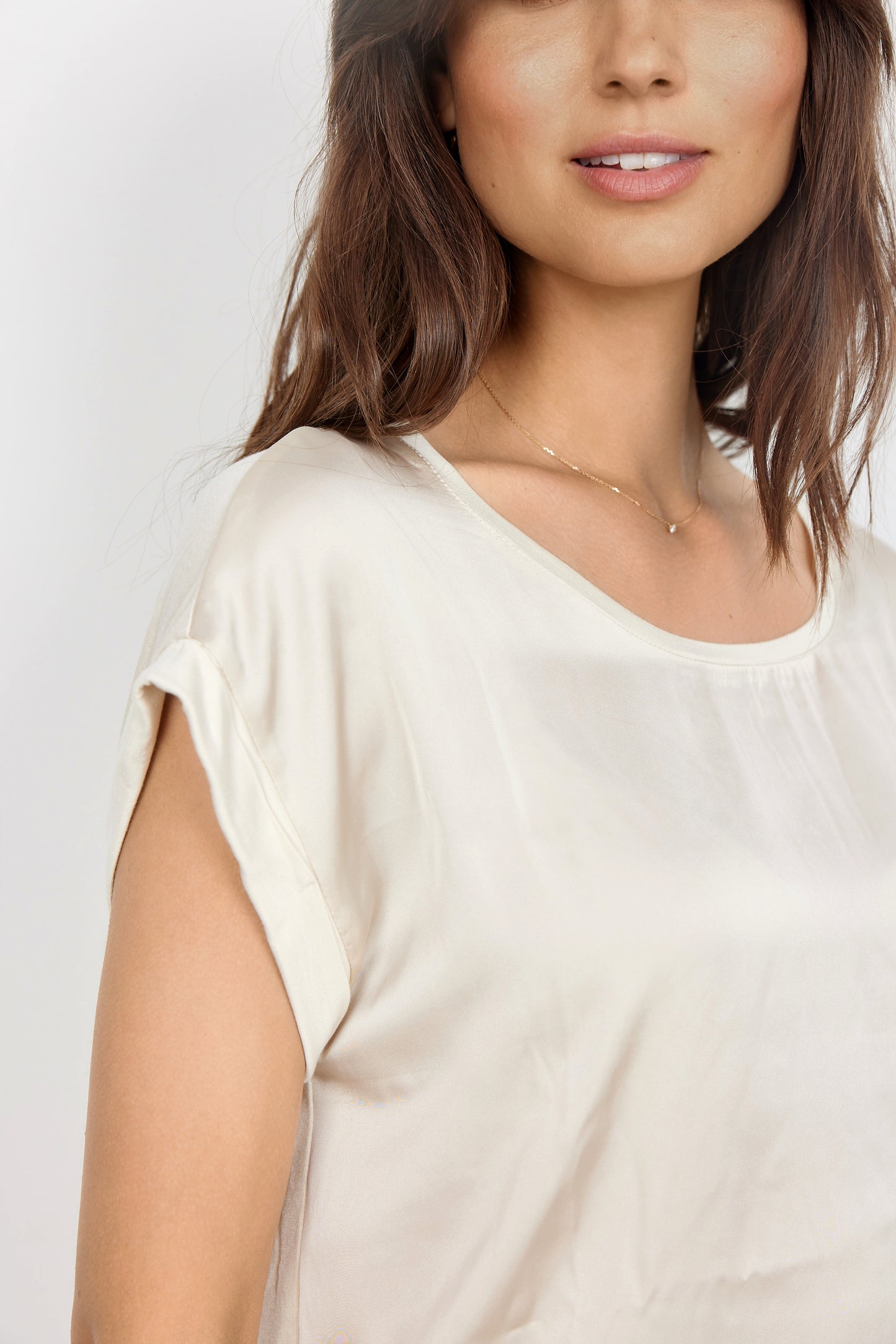 Short Sleeve Satin Top - Oyster - Round Neck