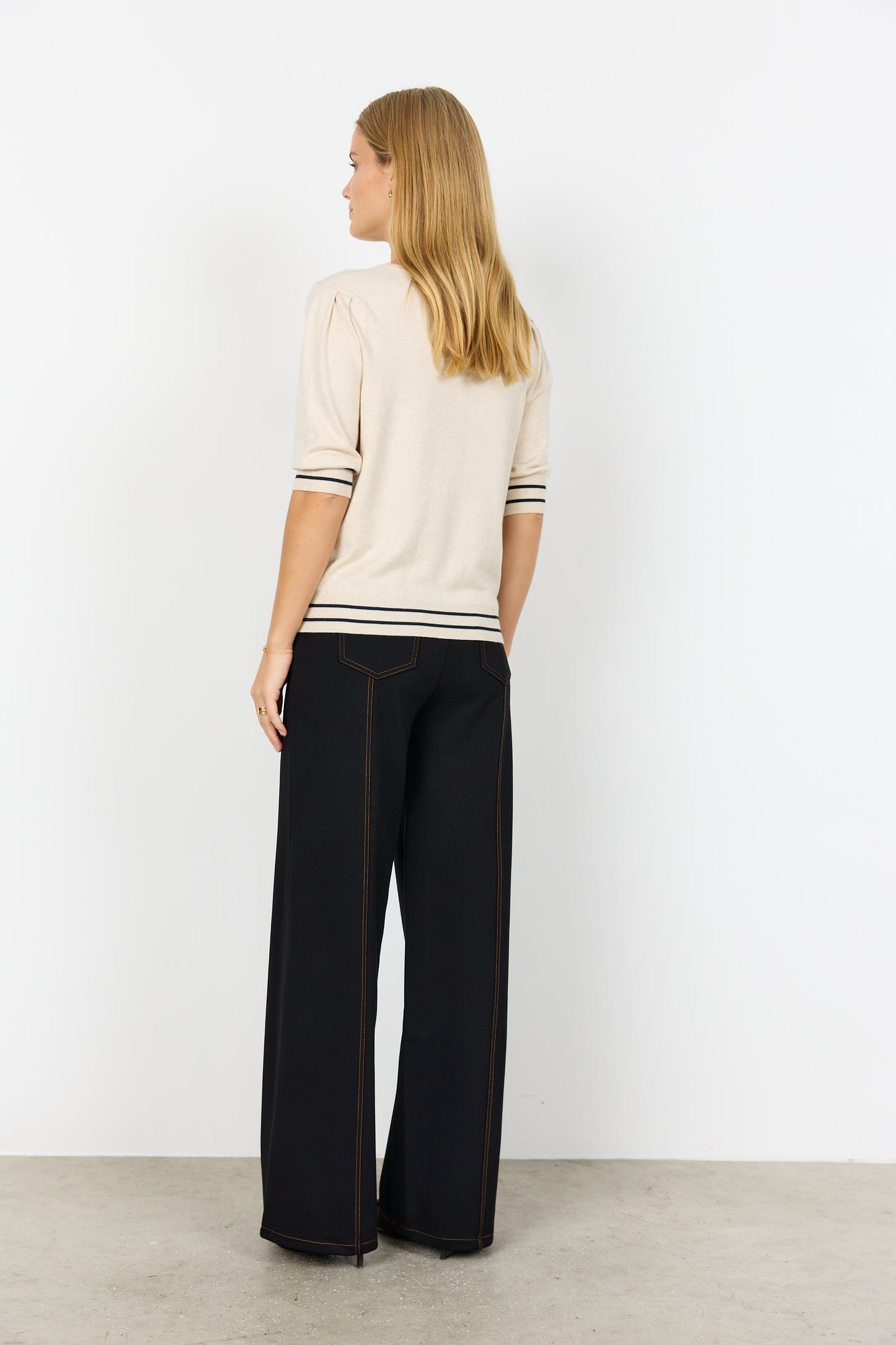 Elbow Length Pullover in Oatmeal & Navy or Toffee & Ivory