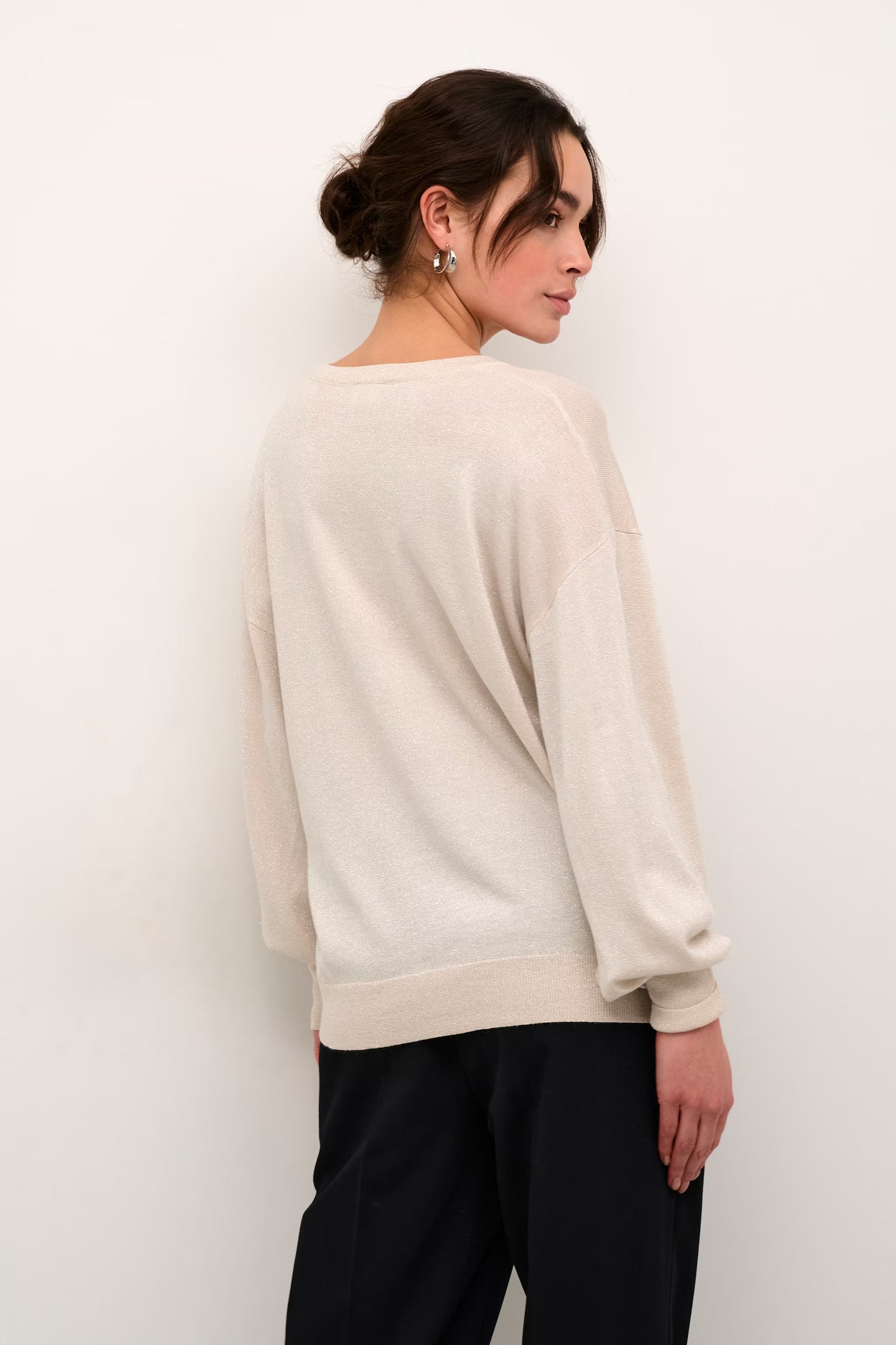 Metallic Thread Long Sleeve Fine Knit Jumper - Chalk / Silver / Red