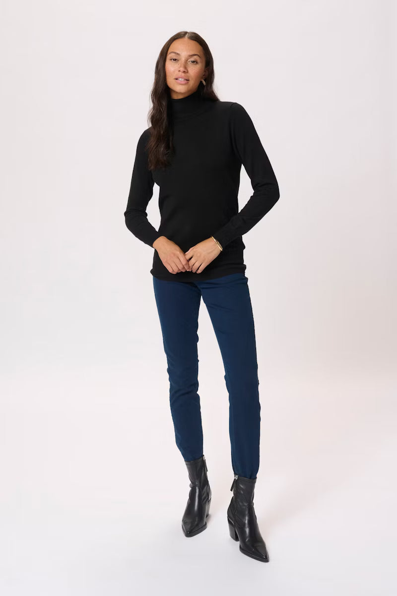 Long Sleeve Fine Knit Polo Neck - Black