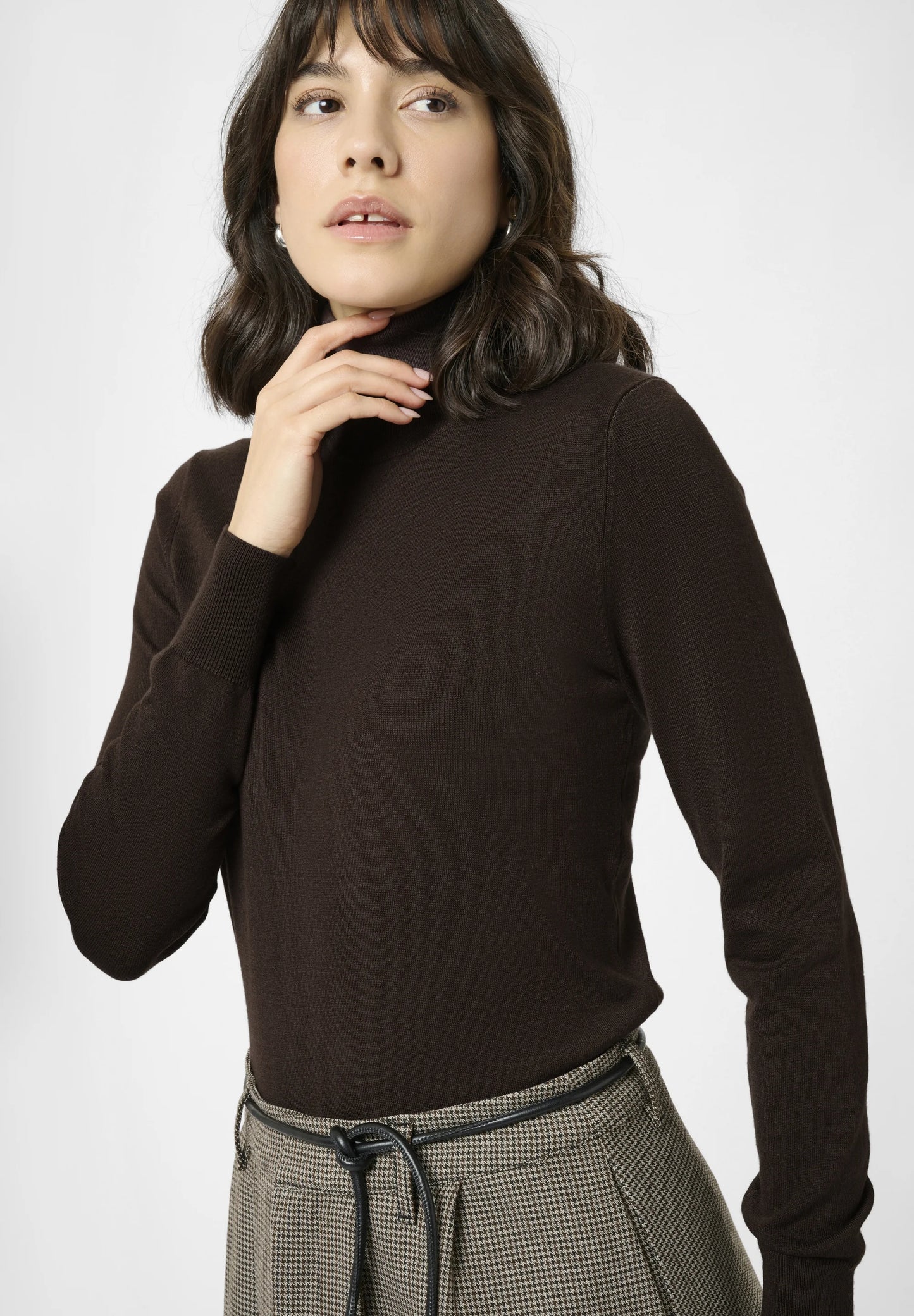 Long Sleeve Fine Knit Polo Neck - Chocolate Brown
