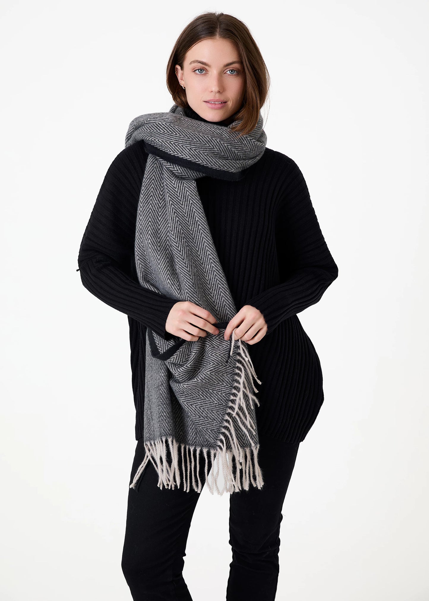 Herringbone Jacquard Scarf - Green or Grey