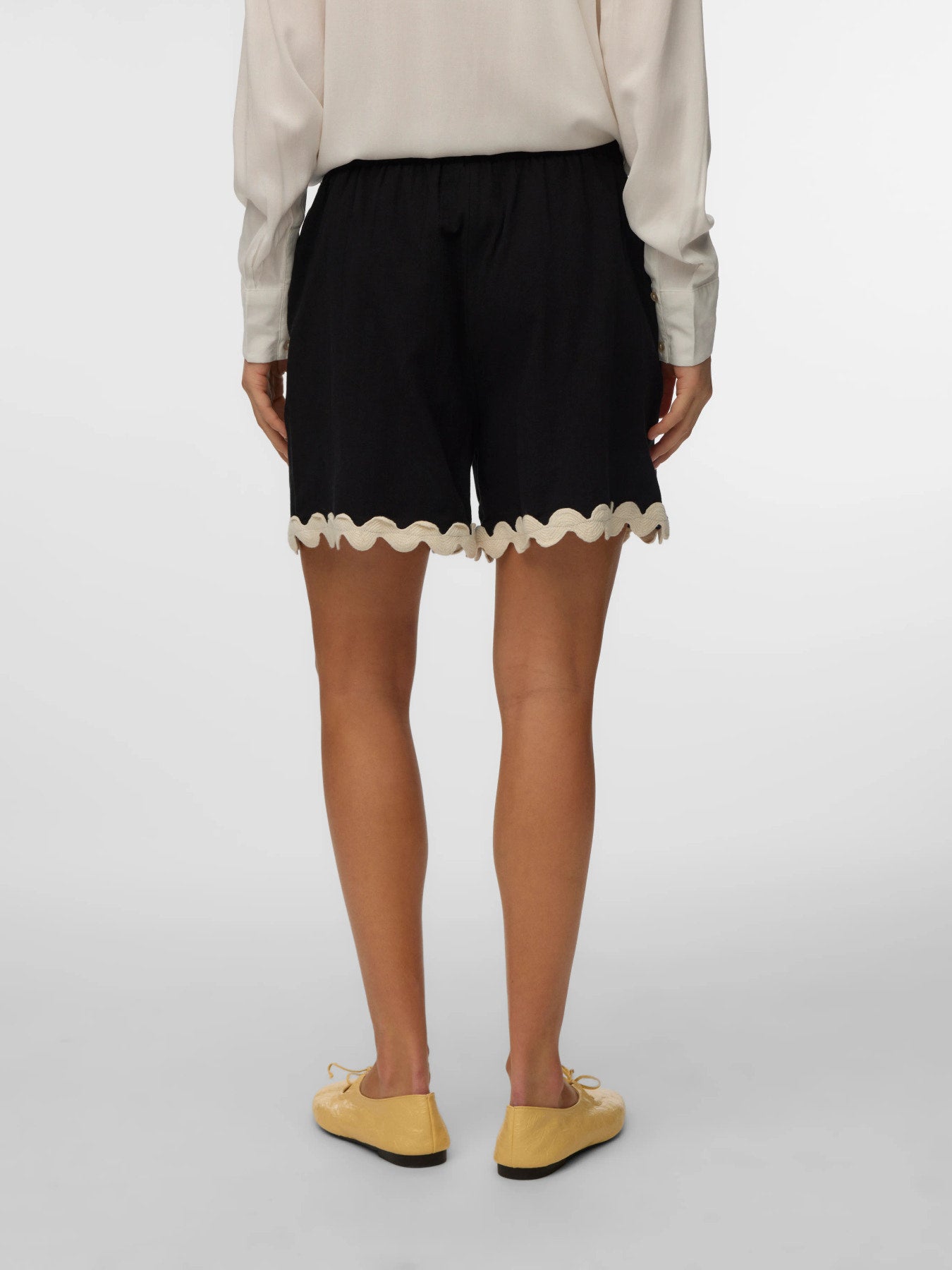 Organic Cotton Scallop Trim Shorts - Black or Ivory
