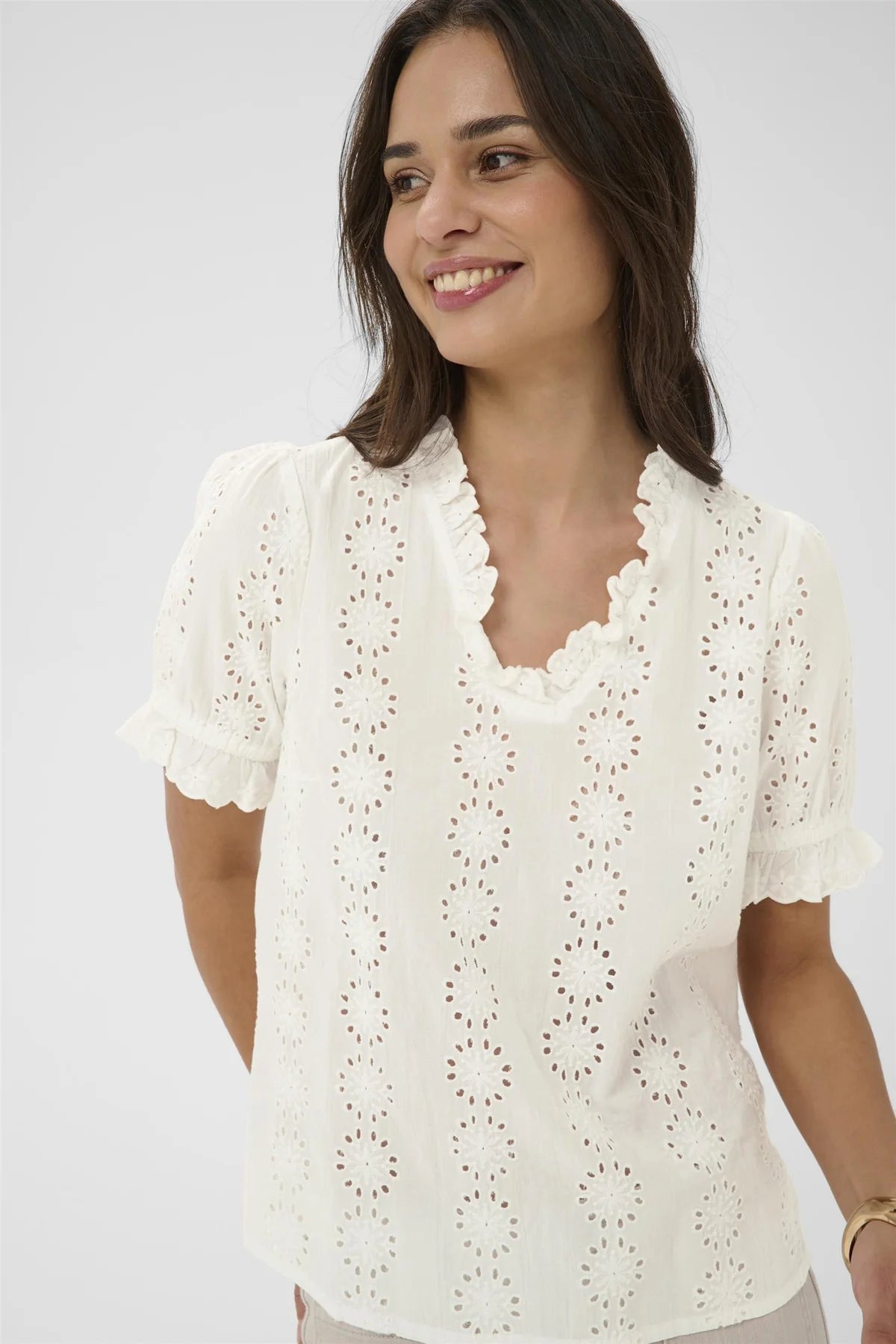 Short Sleeve Embroidery Blouse - White or Green